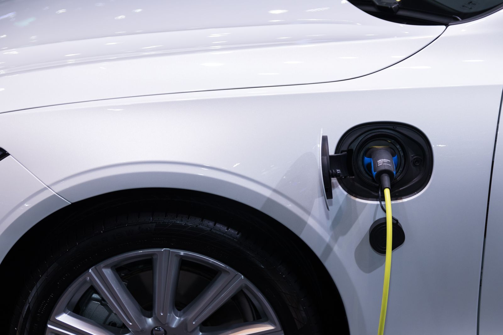 Hybrid car on charge